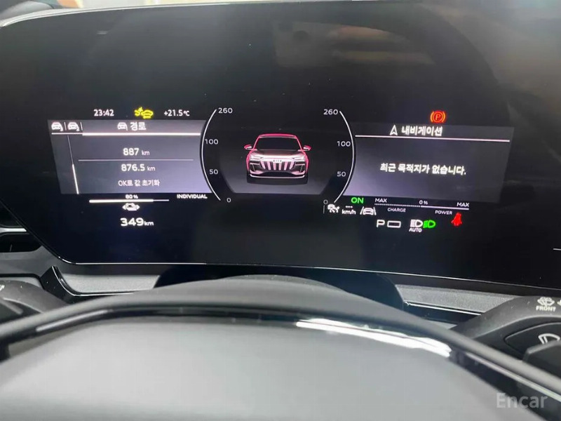 car Audi Q6 e-tron id52664 photo #8