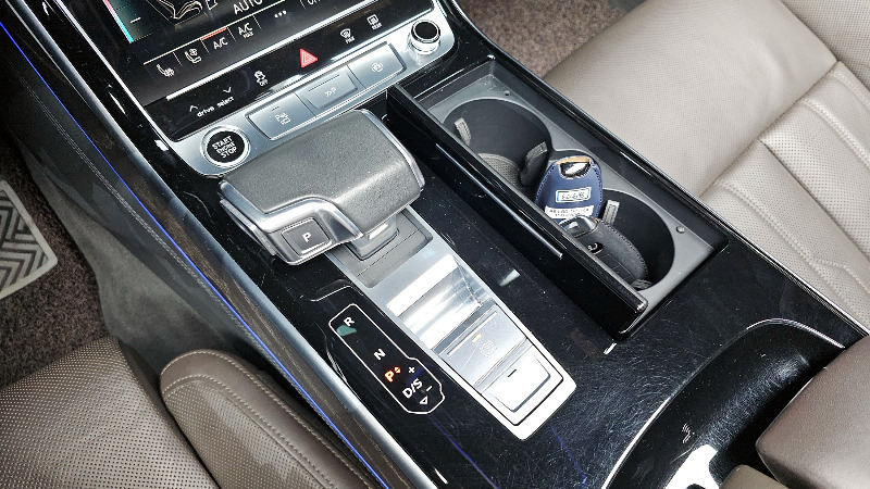car Audi A8 id52673 photo #9