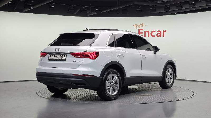 car Audi Q3 id52677 photo #2