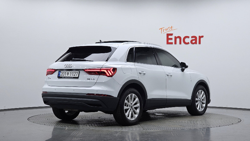 car Audi Q3 id52685 photo #2