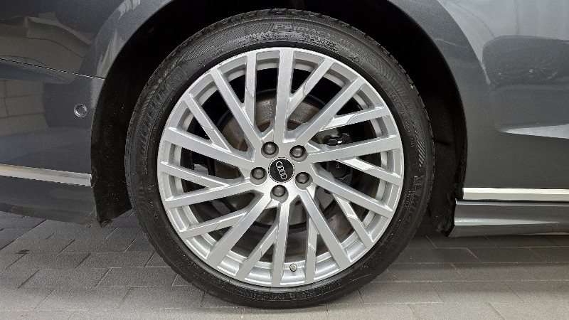 car Audi A8 id52695 photo #5