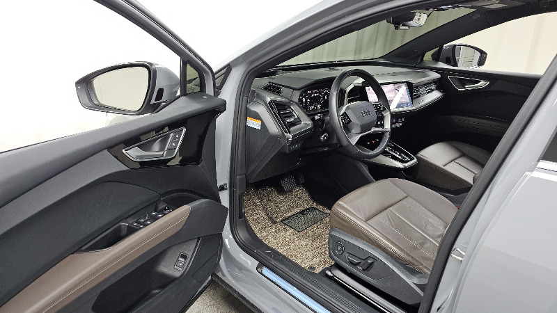 car Audi Q4 e-tron id52705 photo #10