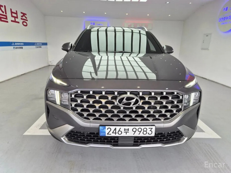 car Hyundai Santa FE id52843 main photo