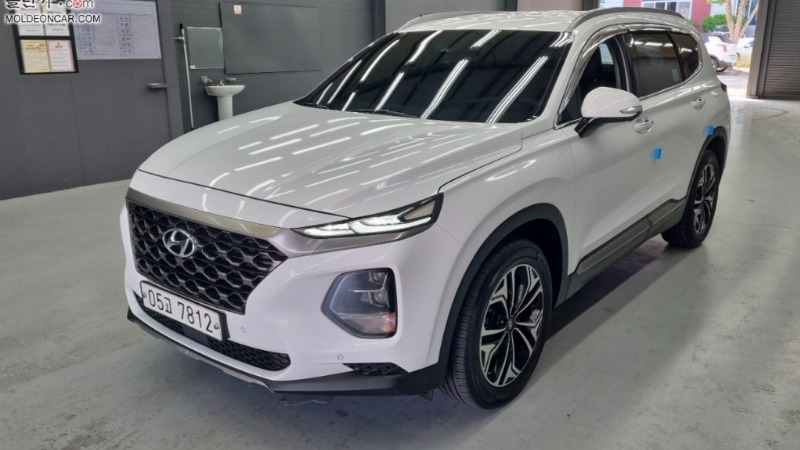 car Hyundai Santa FE id52873 main photo