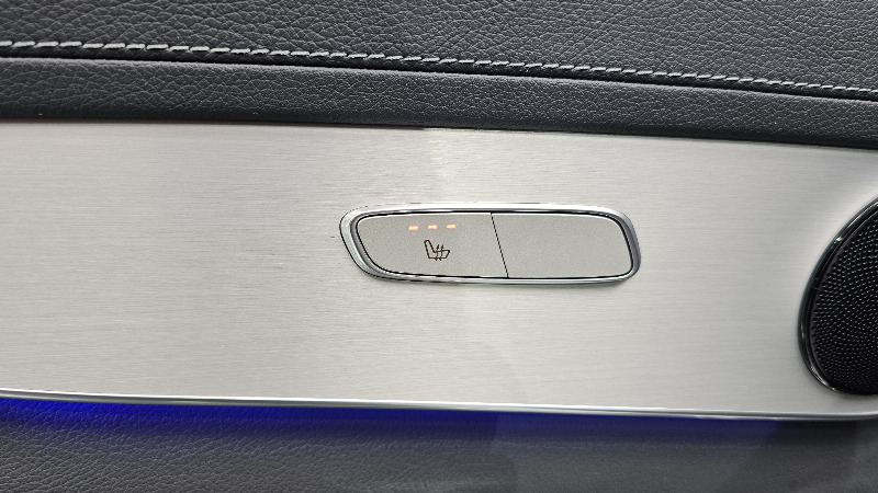 car Mercedes Benz GLC id52882 photo #19