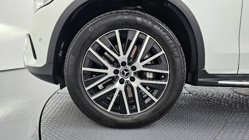 car Mercedes Benz GLC id52882 photo #5