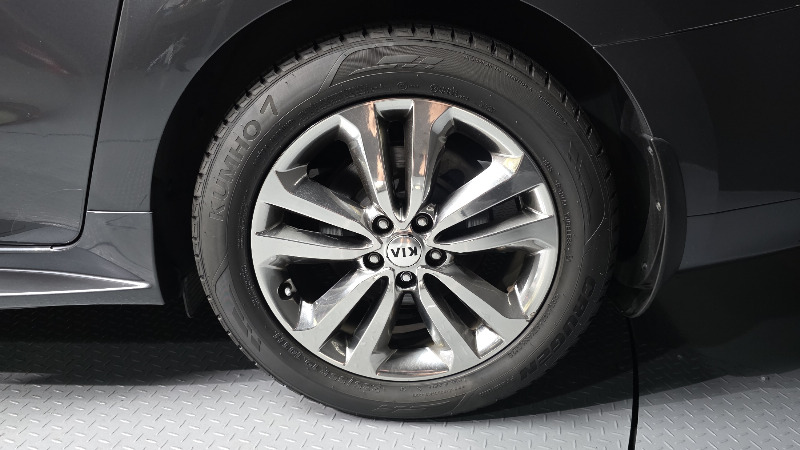car KIA Carnival id52932 photo #5