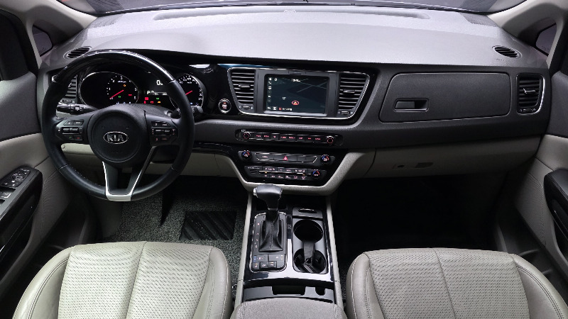 car KIA Carnival id52932 photo #7