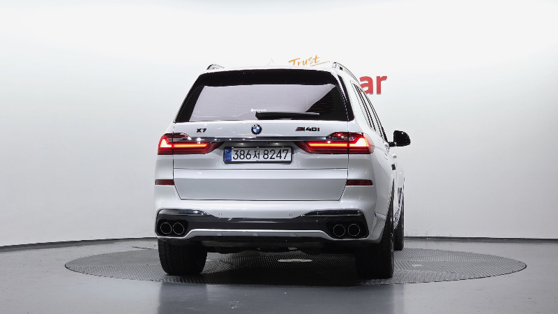 car BMW X7 id52976 photo #4
