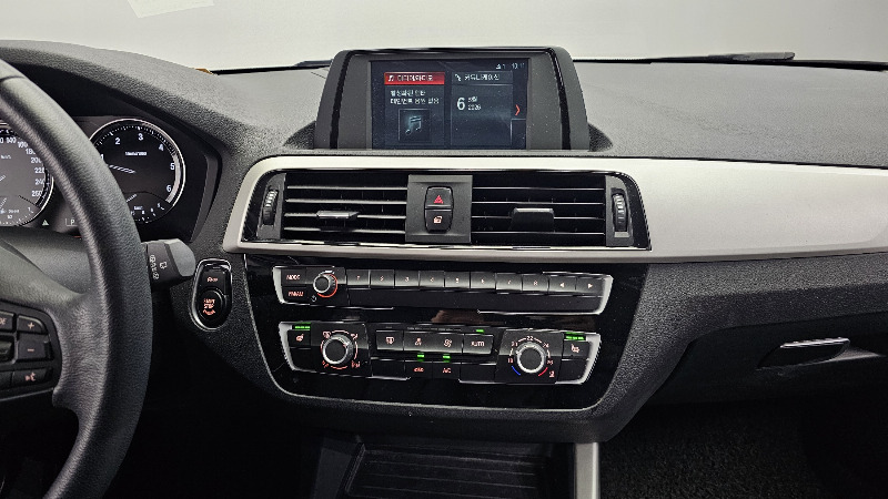 car BMW 1 Series id52985 photo #14