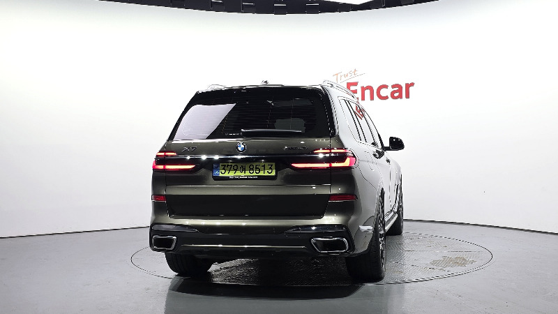 car BMW X7 id52991 photo #4