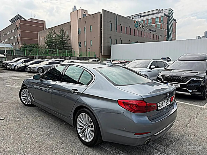 car BMW 5 Series id53002 photo #2