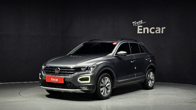 car Volkswagen T-Roc id53033 main photo