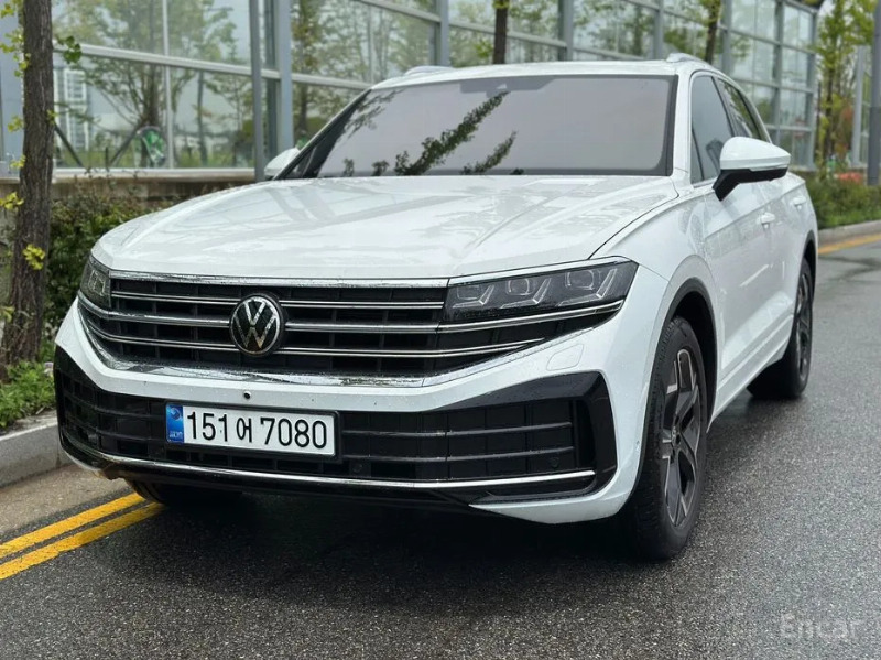 car Volkswagen Touareg id53053 main photo
