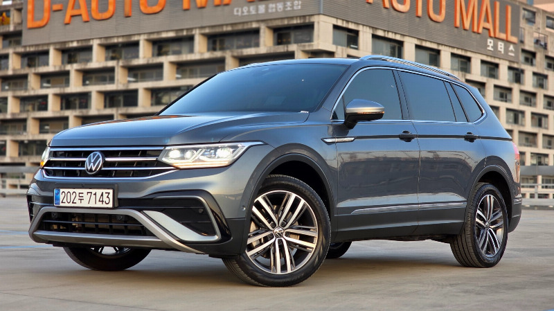 car Volkswagen Tiguan id53062 main photo