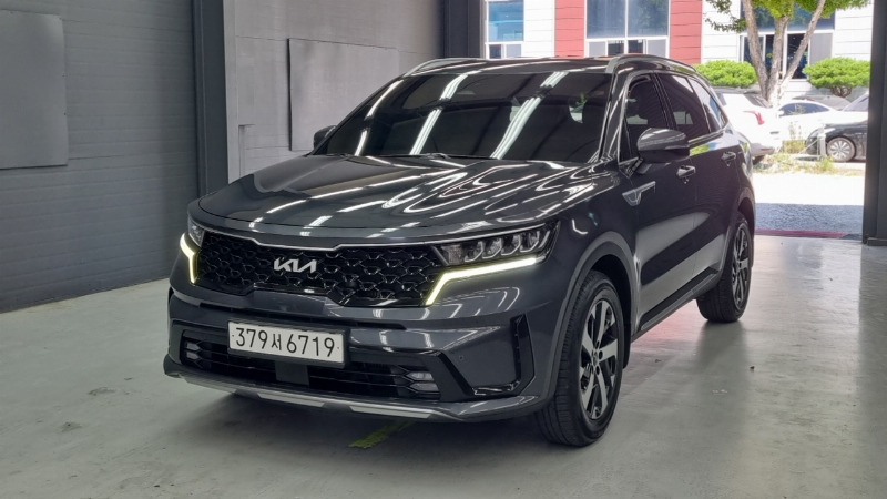 car KIA Sorento id53162 main photo
