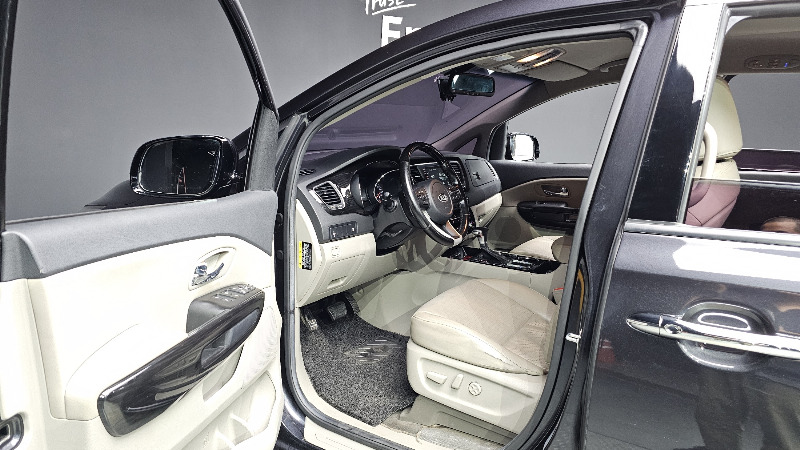 car KIA Carnival id53181 photo #10