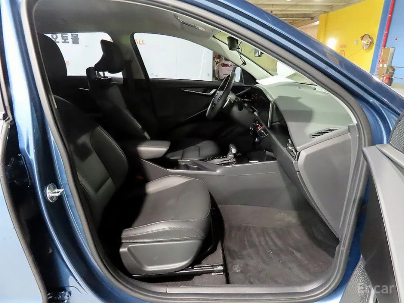 car KIA Niro id53195 photo #13