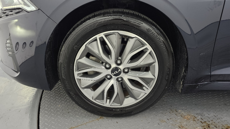 car KIA K5 id53237 photo #5