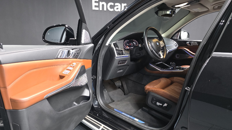 car BMW X7 id53285 photo #10