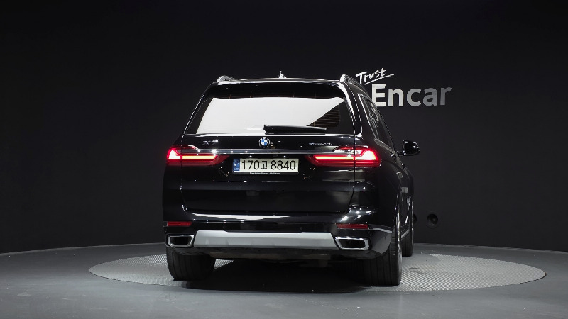 car BMW X7 id53285 photo #4