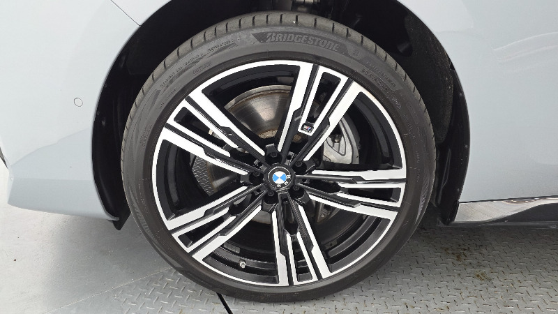 car BMW i7 id53287 photo #5