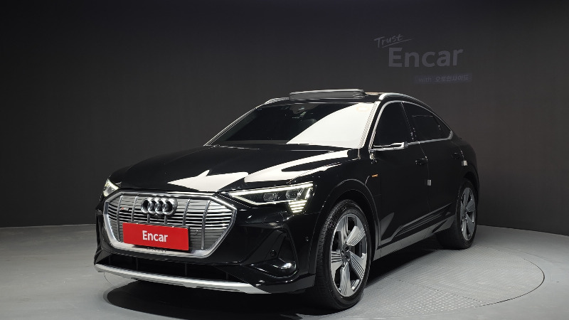 car Audi e-tron id53358 main photo