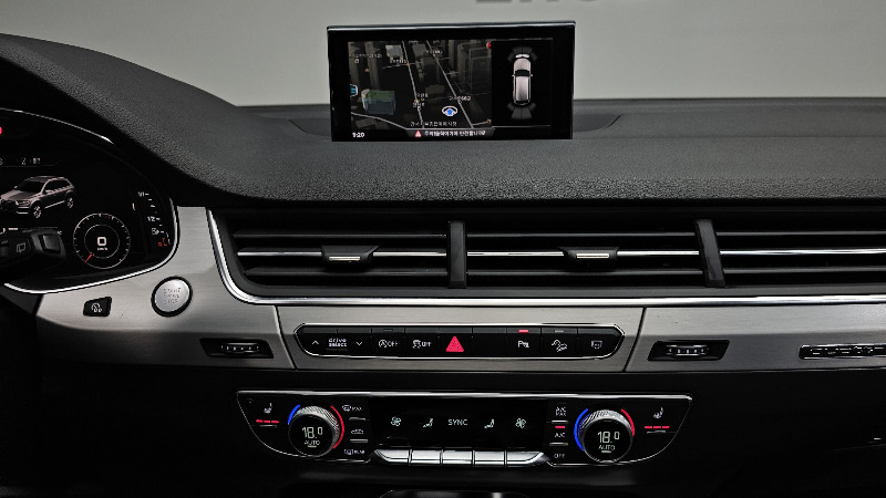 car Audi Q7 id53369 photo #14