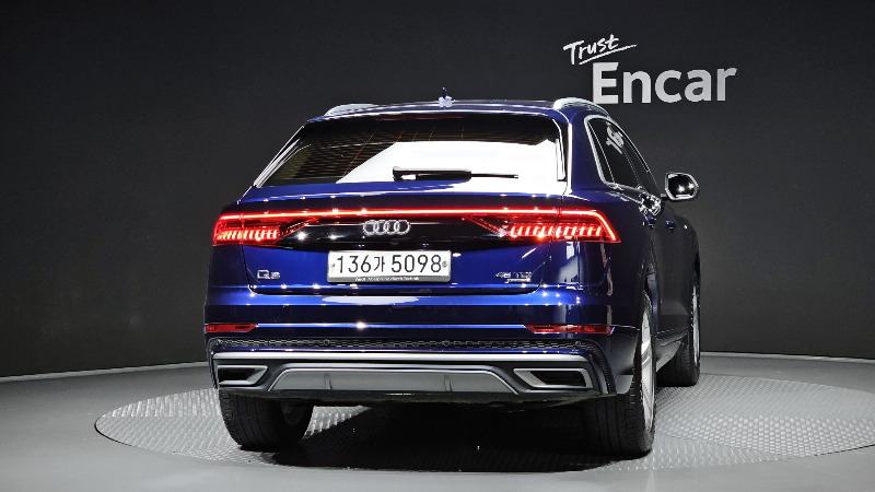 car Audi Q8 id53376 photo #4