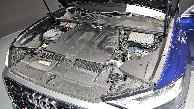 car Audi Q8 id53376 photo #6