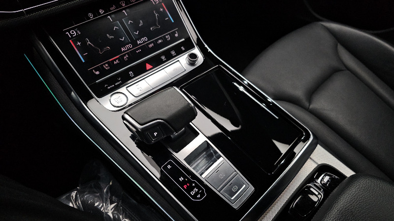 car Audi Q8 id53376 photo #9