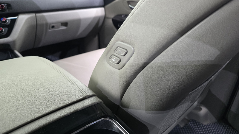 car KIA Carnival id53403 photo #16