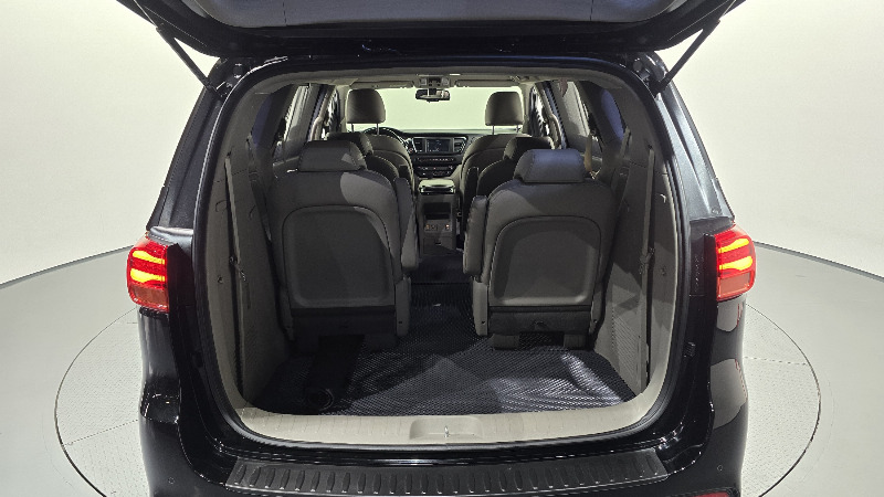car KIA Carnival id53403 photo #19