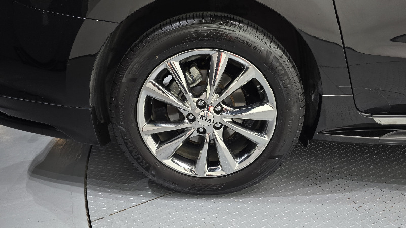 car KIA Carnival id53403 photo #5