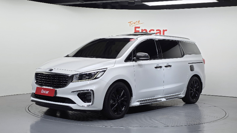 car KIA Carnival id53404 main photo