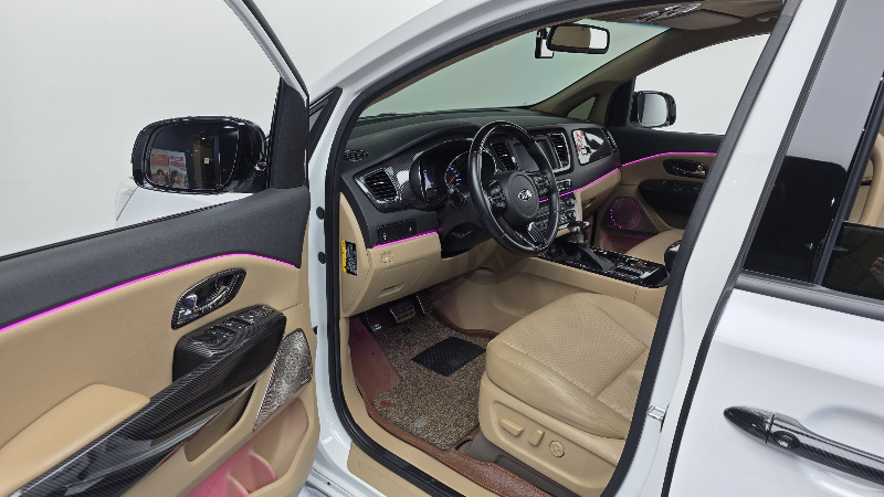car KIA Carnival id53404 photo #10