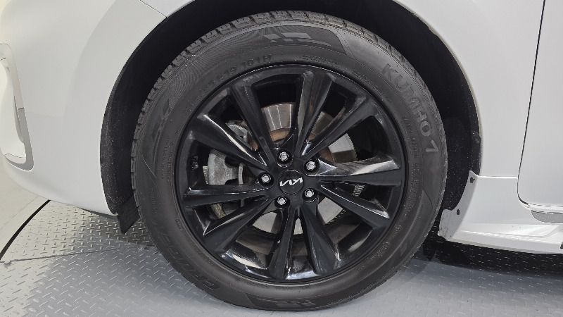 car KIA Carnival id53404 photo #5