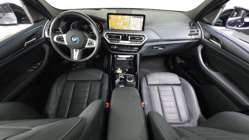 car BMW iX3 id53424 photo #7