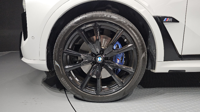 car BMW X7 id53428 photo #5