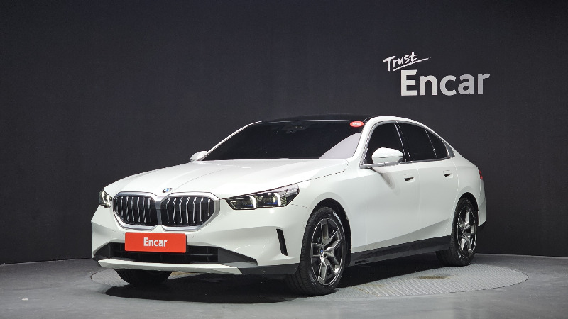 car BMW 5 Series id53449 main photo
