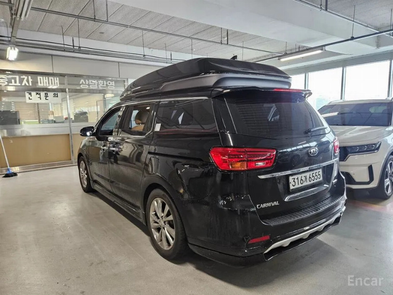 car KIA Carnival id53711 photo #4