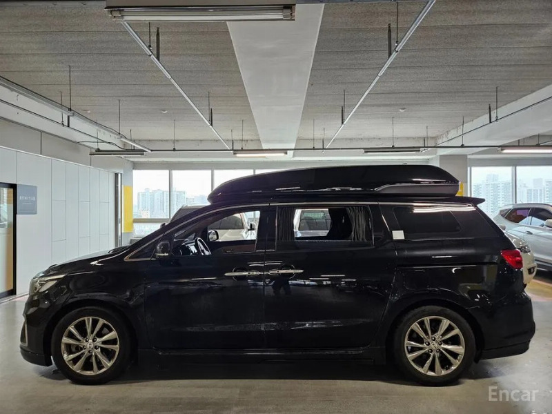 car KIA Carnival id53711 photo #5