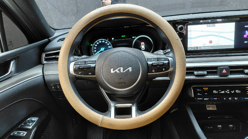 car KIA K5 id53745 photo #13
