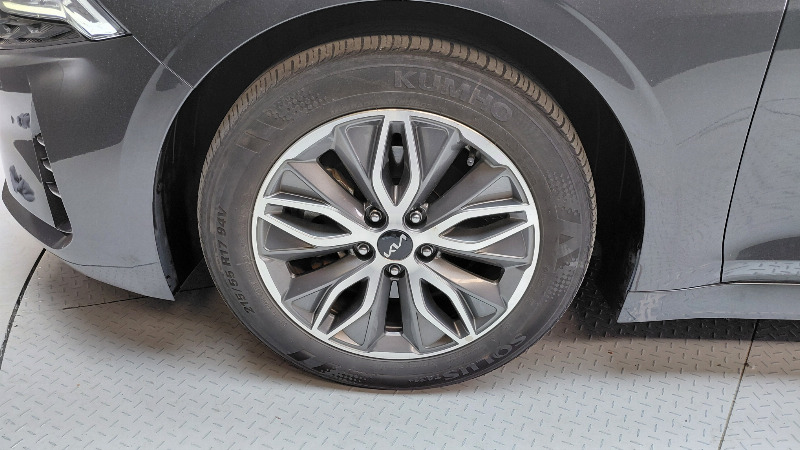 car KIA K5 id53745 photo #5
