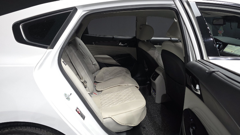 car KIA K7 id53751 photo #12
