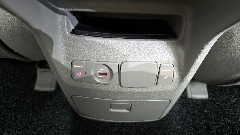 car KIA Carnival id53763 photo #18
