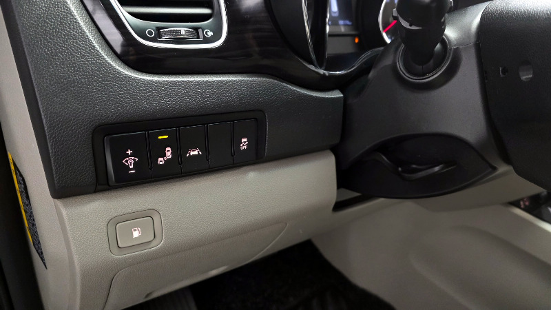 car KIA Carnival id53763 photo #19