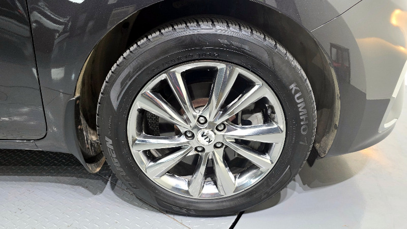 car KIA Carnival id53763 photo #5