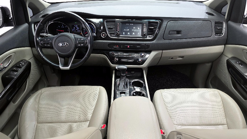 car KIA Carnival id53763 photo #7