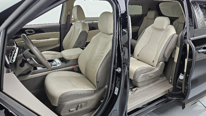 car KIA Carnival id53766 photo #11